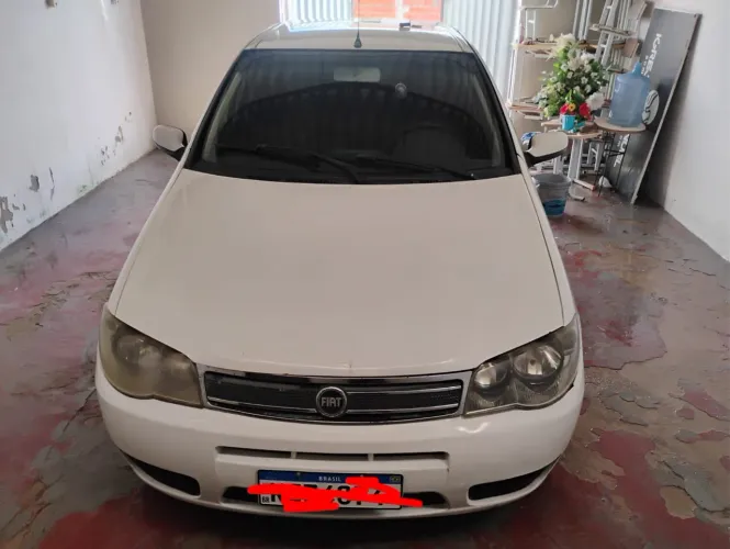Fiat Siena HLX 1.8 MPI Flex 8V 4P 2007