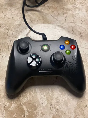 Controle Razer Onza RZ06-0046, com fio, compatível com Xbox 360 e PC