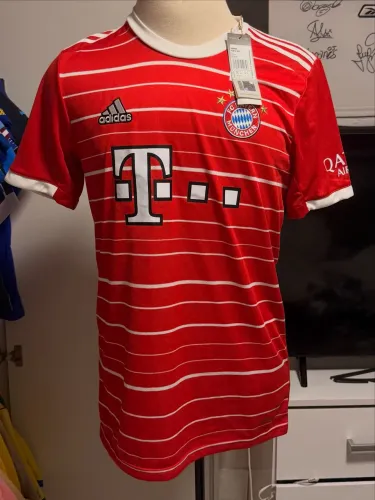 Camisa Bayern Adidas 22/23