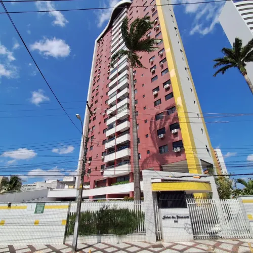 Espaçoso apartamento no bairro de Fátima
