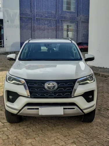 Toyota Hilux SW4 SRX 4X4 2.8 TDI 16V Dies. Aut. 2022