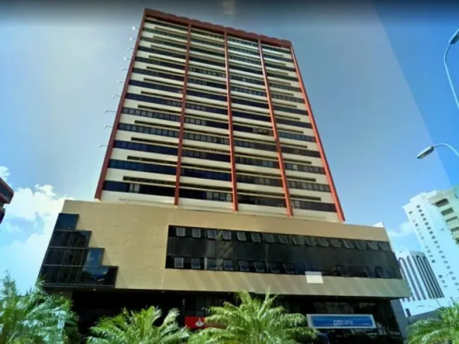 Loja Comercial Frente rua 723m2 Avenida Tancredo Neves- Caminho das Arvores