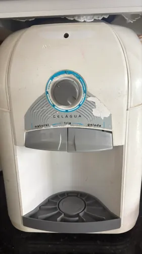 Gelágua/bebedouro de mesa esmaltec branco
