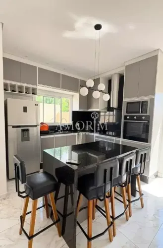 Casa terrea 3 quartos 1 suite 2 vagas Cozinha planejada com cooktop - Portal dos Ipes - Ca