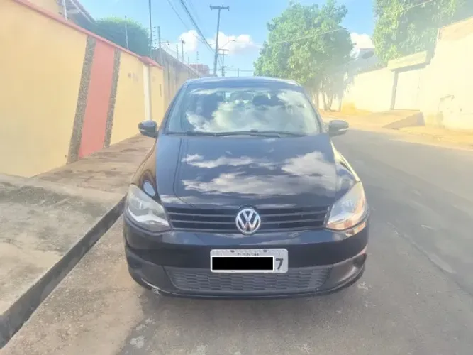 Volkswagen Fox 1.0 MI Total Flex 8V 5P 2014