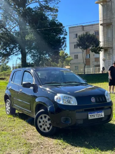 Fiat Uno Vivace Celeb. 1.0 EVO F. Flex 8V 3P 2014