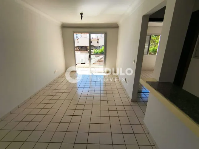 Apartamento disponível para locação no bairro Centro.