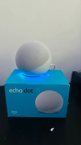 Alexa assistente