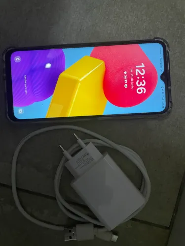 Vendo celular 