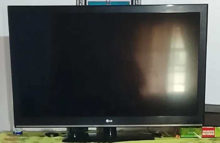 Tv 42 polegadas não é smart