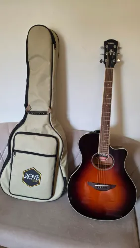 Violão Yamaha APX600 