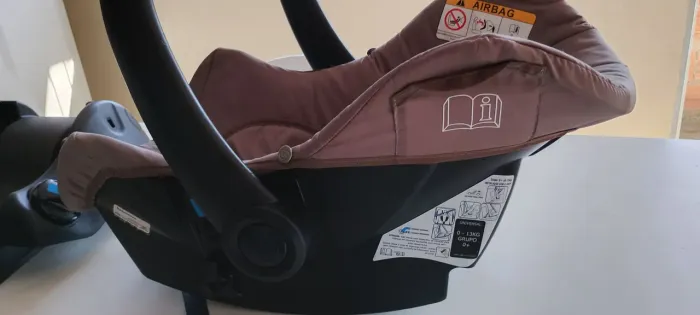 Bebê Conforto c/ base p/ carro