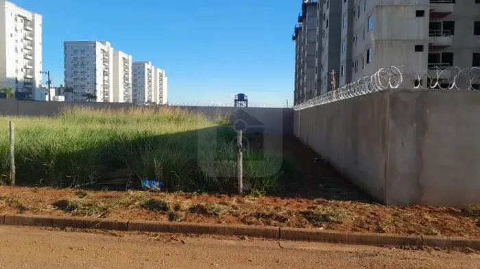 Terreno para locação no bairro Grand Ville
