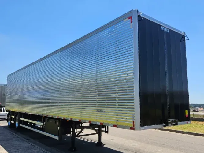 Báu Facchini Ano26 0km Pronta Entrega 30 plts 15.40 x 2.90 Com  pneu assoalho chapa xadrez