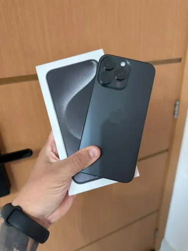 iPhone 15 pro Max - 256gb