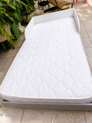 CAMA INFANTIL TOK&STOK + COLCHÃO