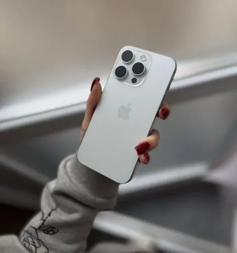 iPhone 15 Pro Branco 128 GB 6 meses de garantia