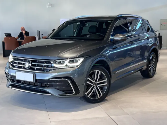 Volkswagen Tiguan Allspac R-line 300 TSI 2.0 2024