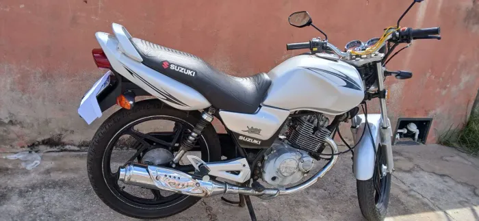Moto primeira