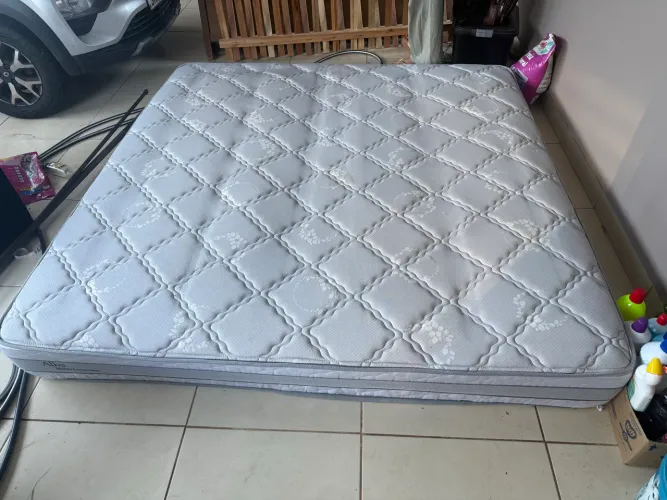 Colchão King Size 