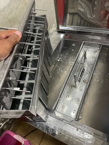 Forma de gelo saborizado