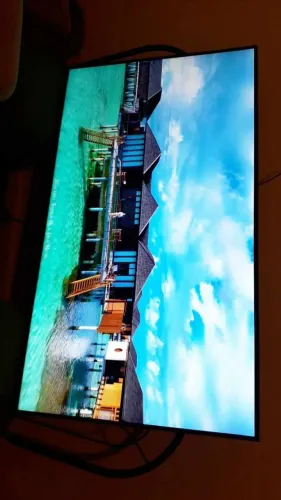Smart tv50 POLEGADS 4k UHD SANSUNG COM GAMING HUB INTEGRADO TV DE 2025