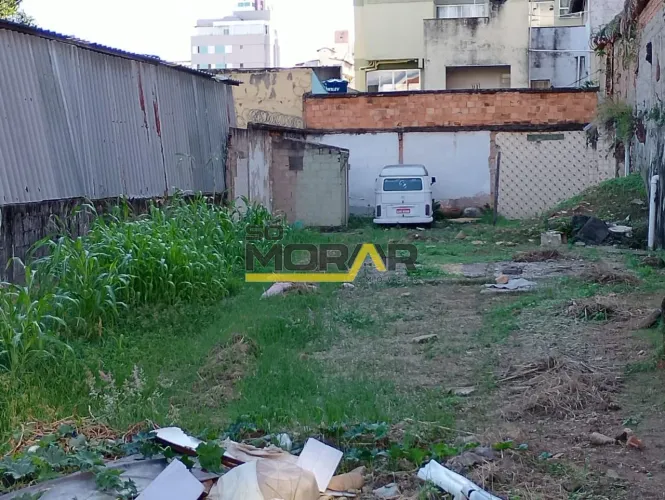 Lote/Terreno a venda no bairro Sagrada Família, em Belo Horizonte / MG