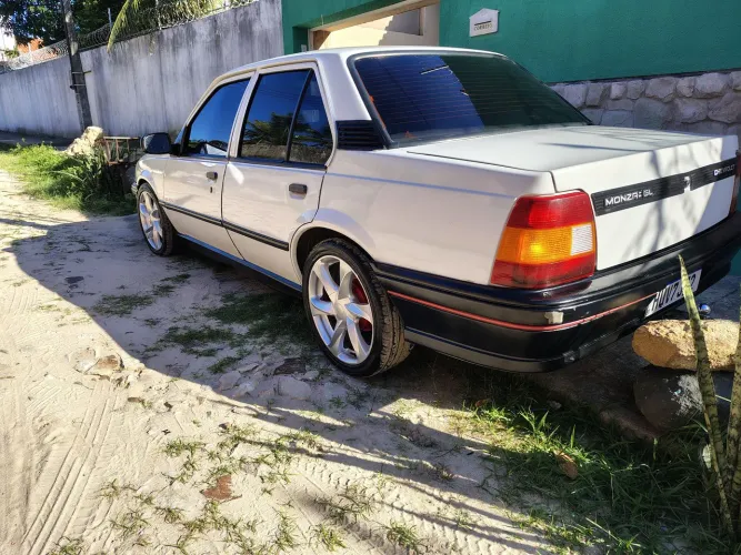 Chevrolet Monza GL 2.0 Efi/sl/l/650/club/barc.2e4p (álcool) 1995