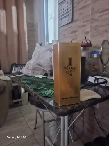 Vendo One million EDT 200ml.(500 reais frasco cheio)
