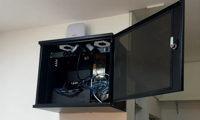 Sistema de Segurança Intelbras - Alarme + 6 Câmeras + DVR