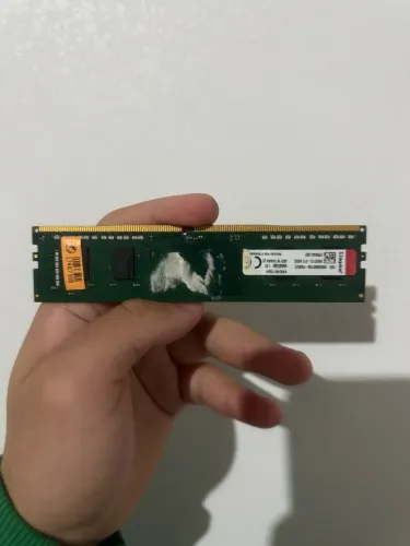 4GB RAM DDR KINGSTON