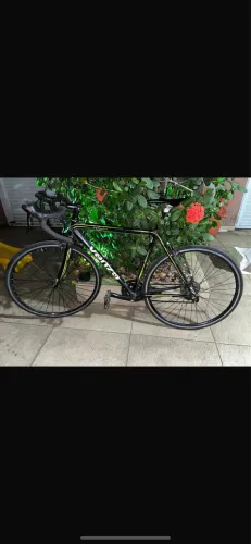 Bicicleta Speed Venzo ? Leve, Rápida e Muito Conservada
