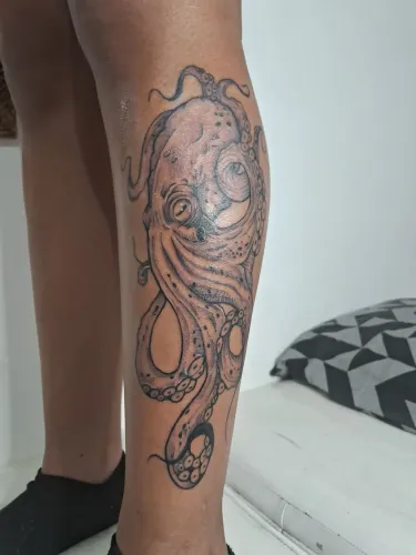 TROCO TATUAGEM POR CELULAR, PC GAMER, TV, VIDEO GAME, RELOGIO, SOM E ETC