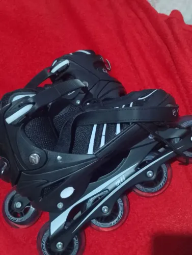 Patins profissional 4 rodas Novo!