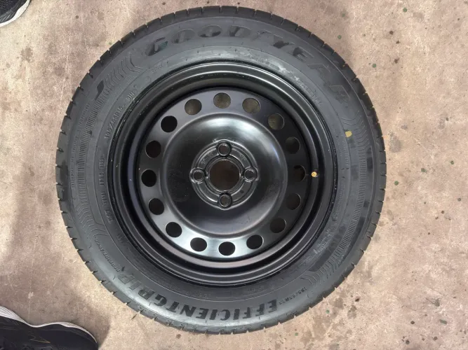 KIT PNEU GOODYEAR R15 195/65 + RODA DE FERRO 