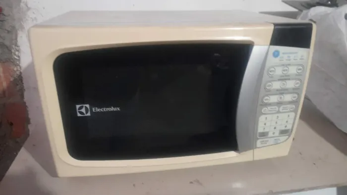 Micro-ondas 20Litros