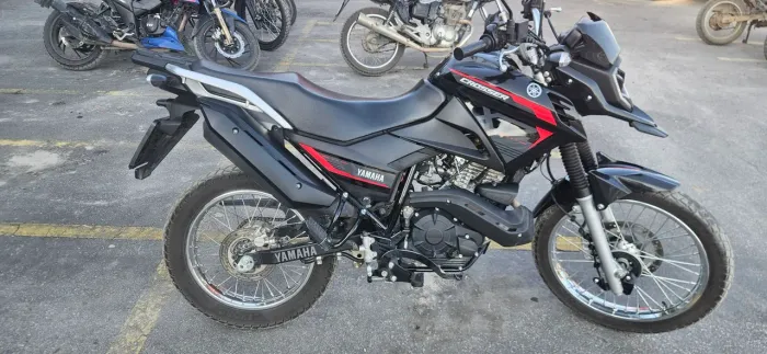 Crosser S