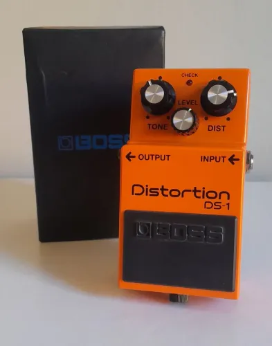 Pedal Boss DS1