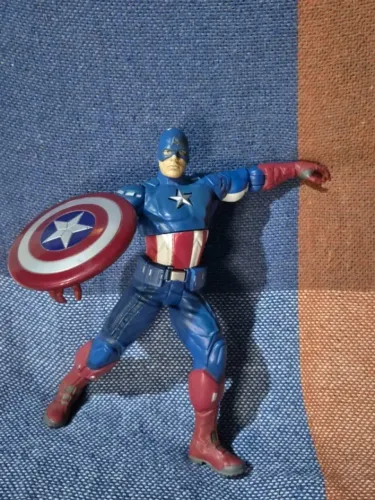 Boneco Capitão América