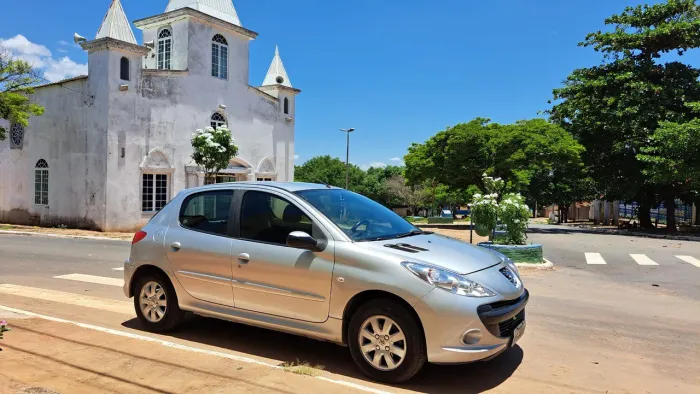 Peugeot 207 XR Sport 1.4 Flex 8V 5P 2010
