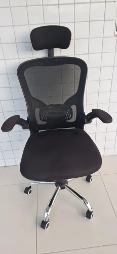 Cadeira Ergonômica com Ajuste para Lombar
