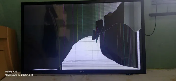 Tv Lg 42 modelo 6200 display quebrado