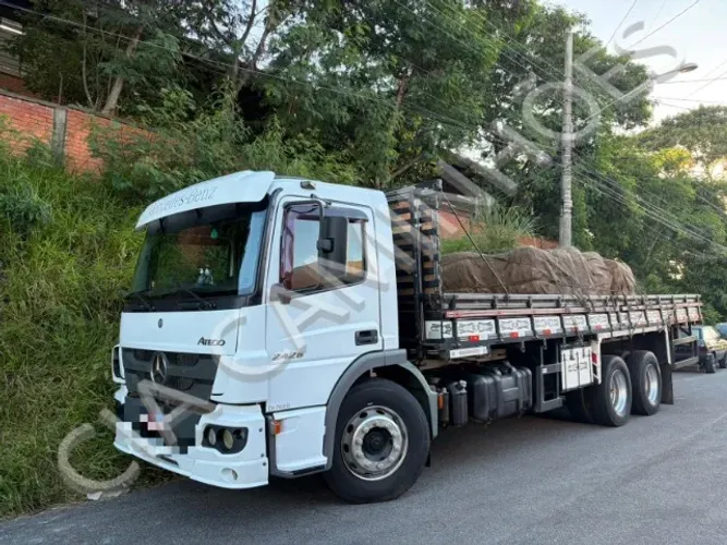 MB ATEGO 2426 ANO 2020 CARROCERIA 8,5M