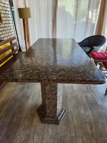 Mesa de Granito 
