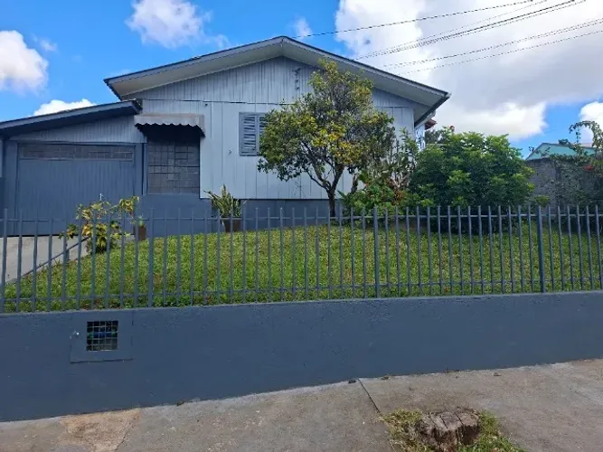 Casa madeira, Santo Antônio-Chapecó,  3 quartos