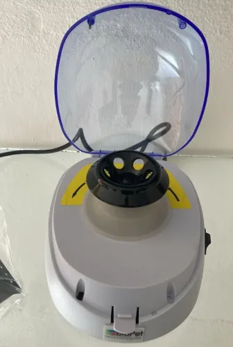 Veterinários tenho mini centrífuga nova