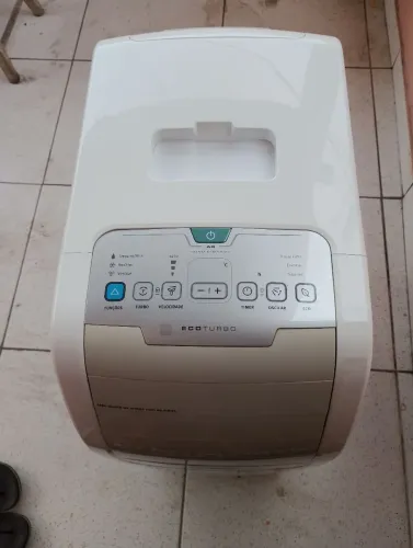Ar condicionado portátil Eletrolux Eco turbo 10 mil BTUs.