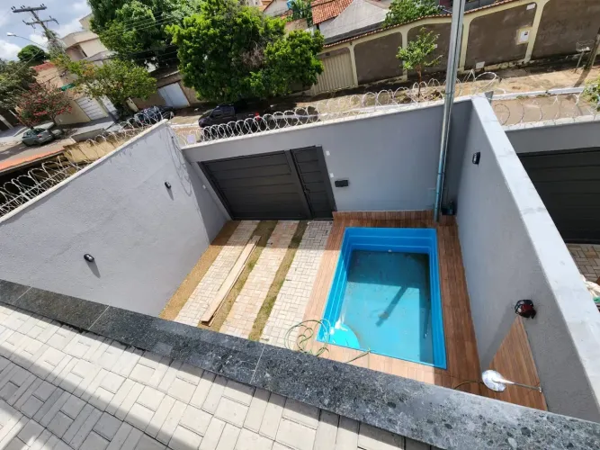 Casa com Piscina e Área Gourmet | 3 Quartos | Jardim Brasil | Goiânia | R$ 690 Mil