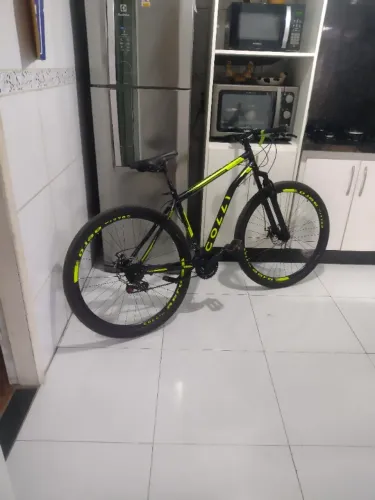 Vendo bicicleta aro 29 Colli semi nova, retirar no Guaraituba Colombo