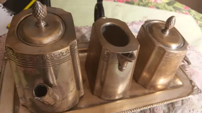Conjunto de chá antigo